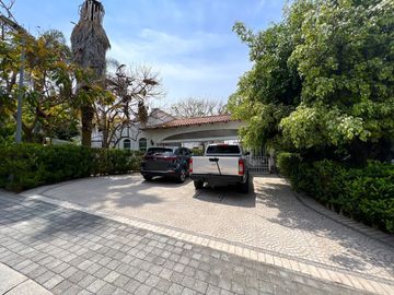 place photo 36