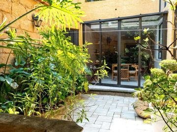 place photo 26