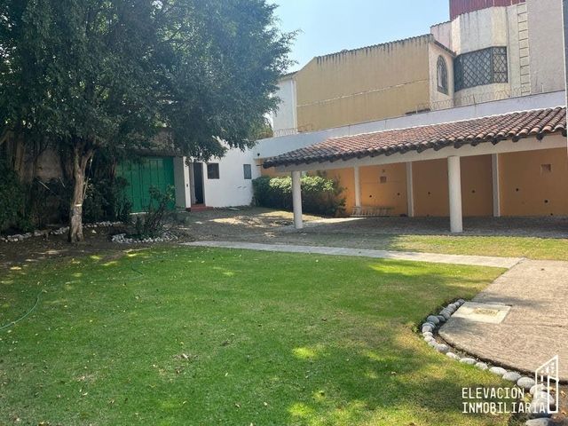 place photo 23