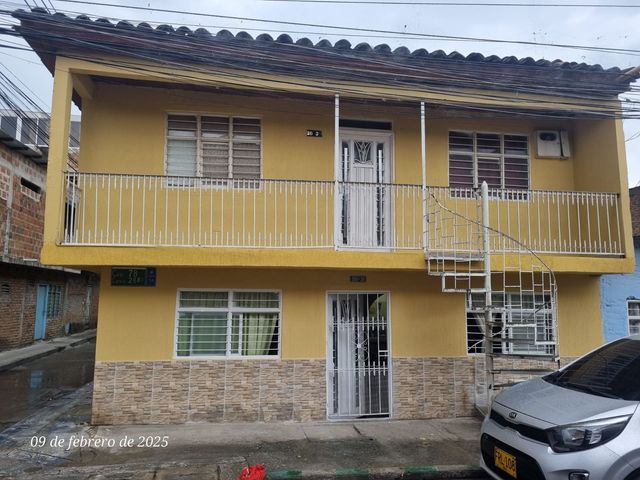 Vendo Casa En El Barrio Alirio Mora