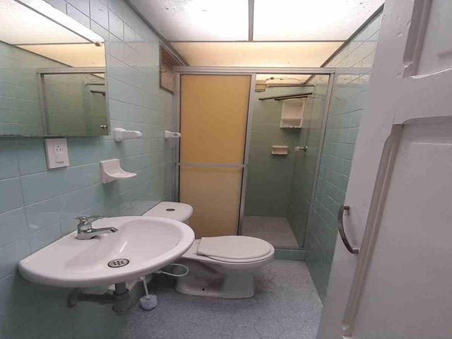 place photo 43