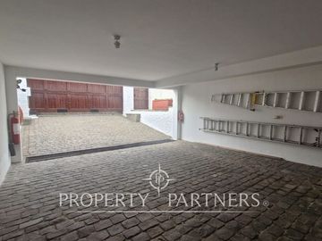 place photo 48