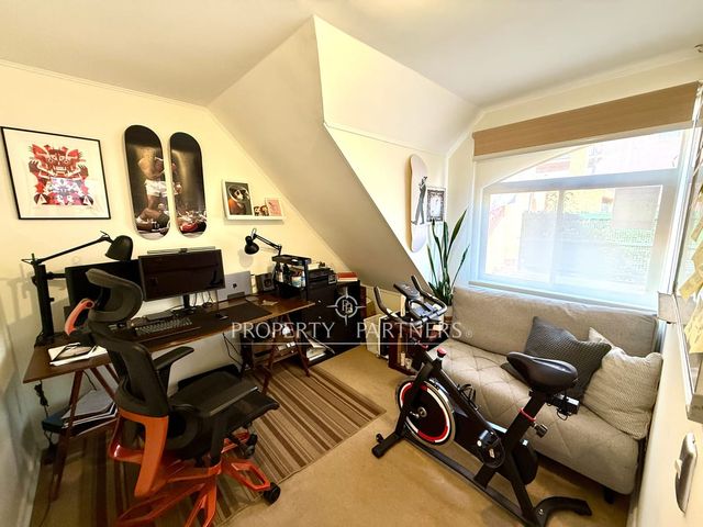 place photo 26
