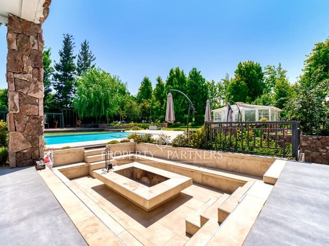 place photo 46