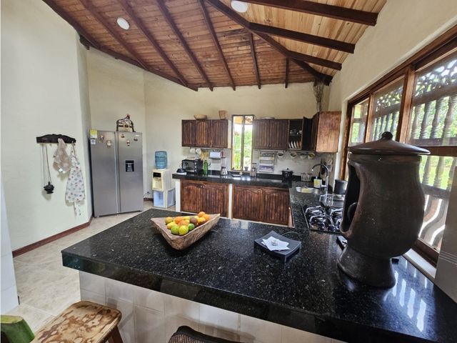 place photo 37