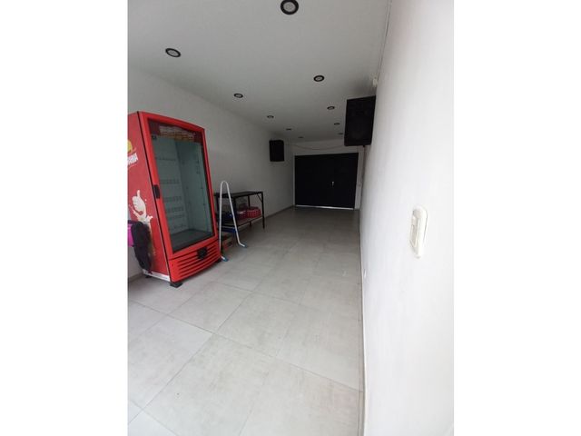 place photo 18