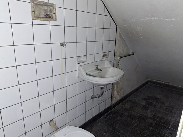 place photo 152