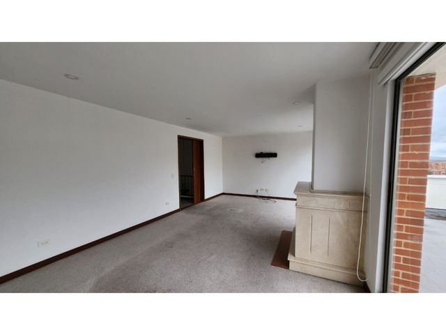 place photo 49