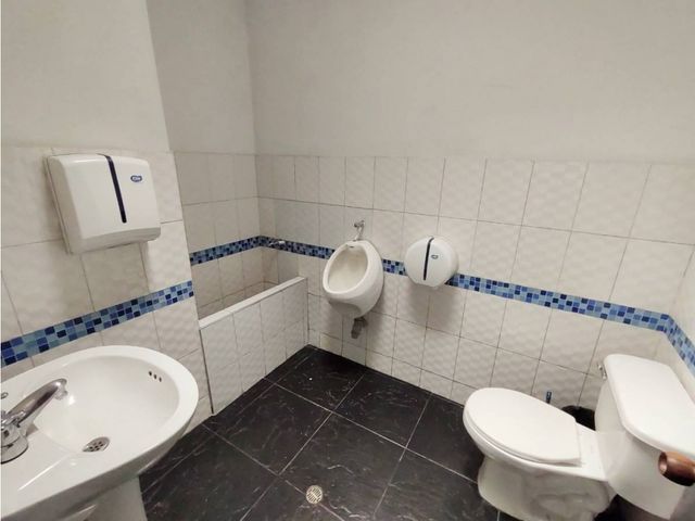 place photo 18