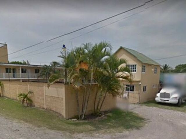 place photo 15