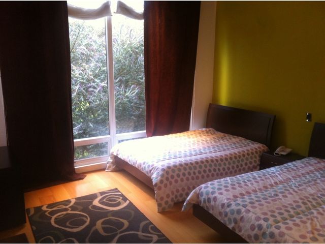 place photo 70