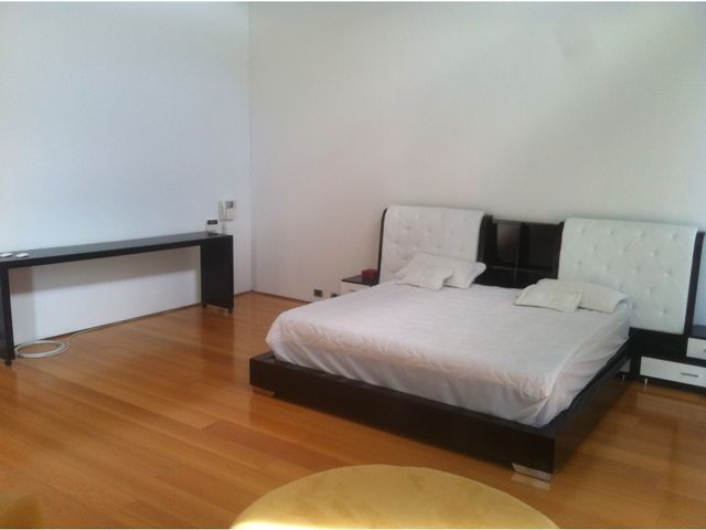 place photo 53