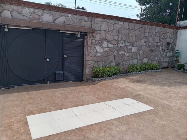 place photo 44