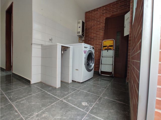 place photo 59