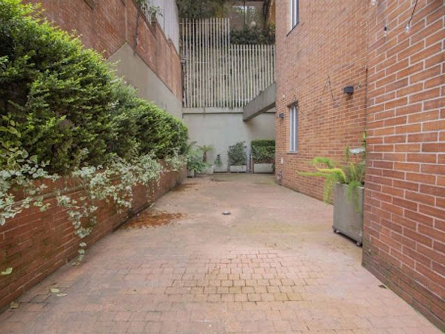 place photo 21