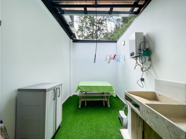 place photo 55