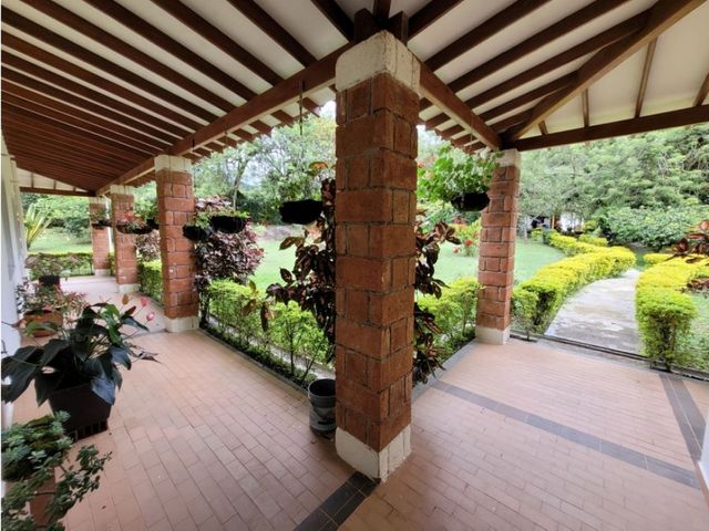 place photo 53