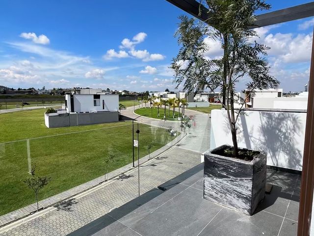 place photo 37