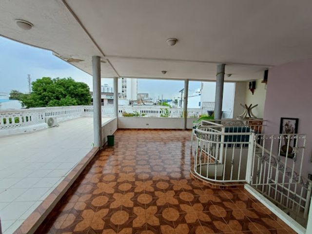place photo 28