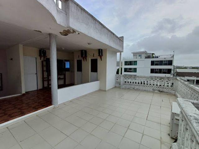 place photo 24