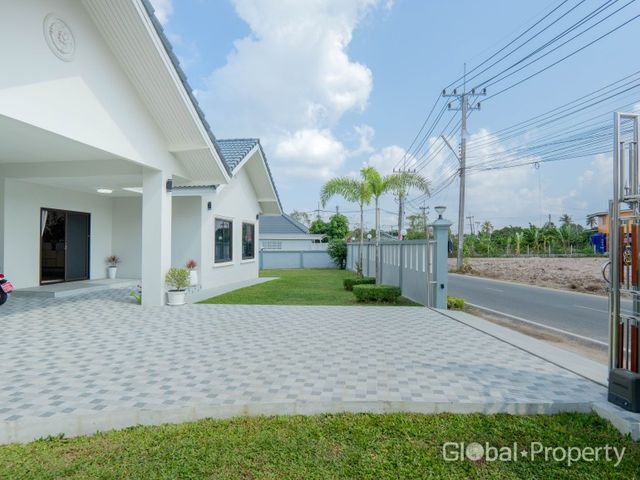 place photo 47