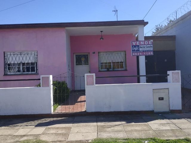 BUENA CASA EN EXCELENTE UBICACIÓN
