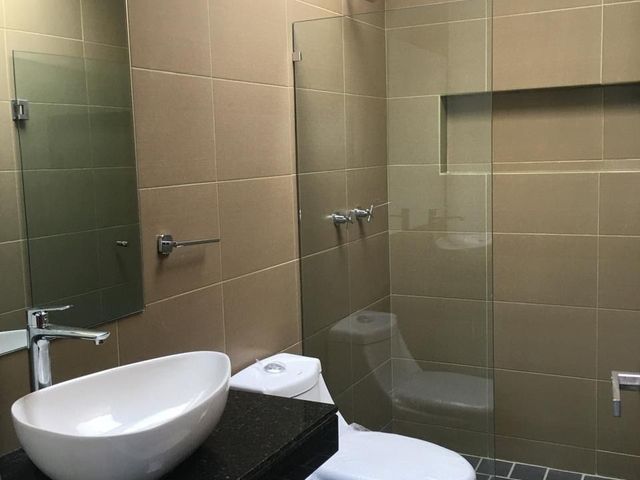 place photo 34