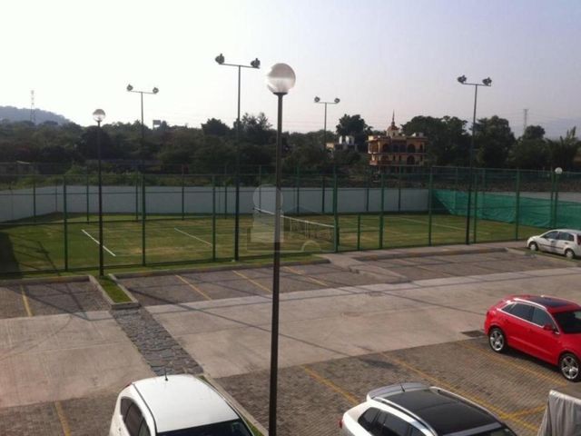 place photo 18