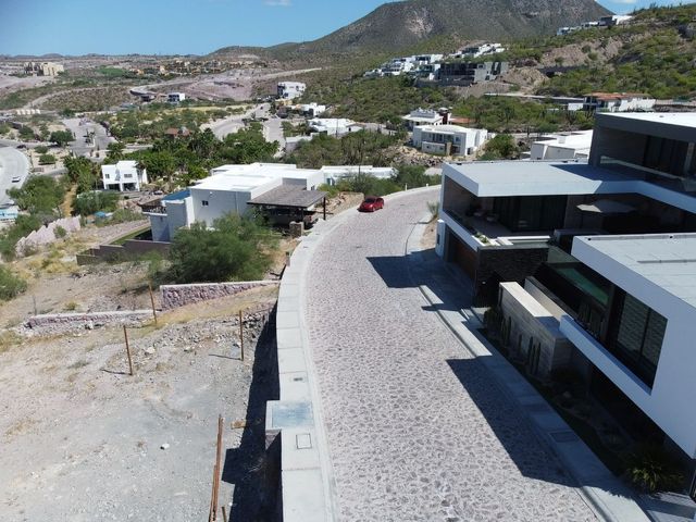 place photo 11