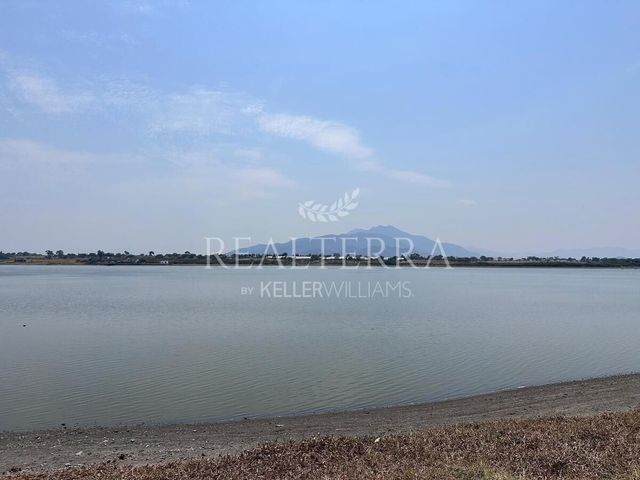 place photo 24