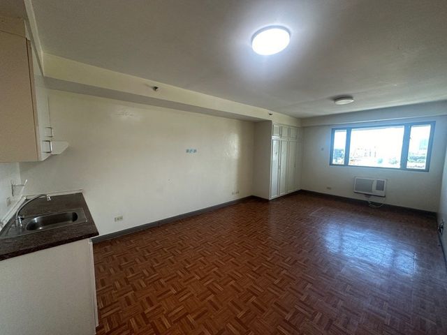 DS-CU0047 CONDOMINIUM UNIT ON ANTEL SEAVIEW FOR SALE