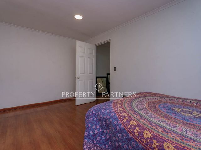 place photo 70
