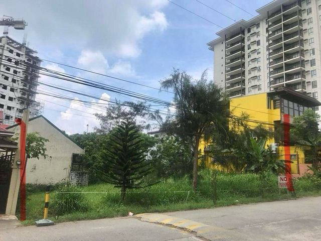 420 sqm Residential Lot in Tagaytay Country Home
