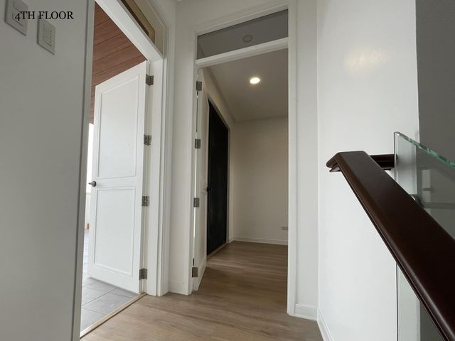 place photo 43