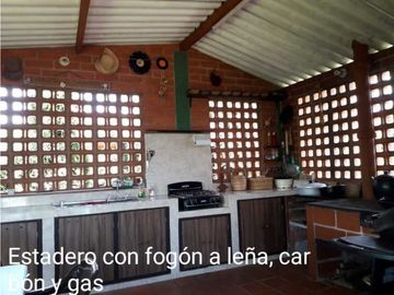 place photo 40