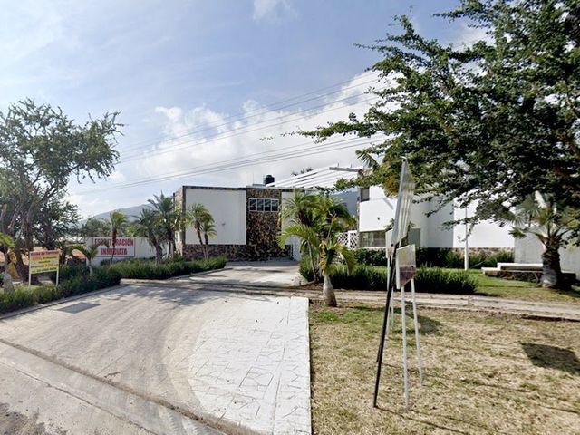 place photo 19