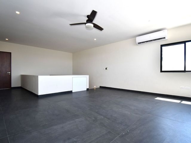 place photo 50
