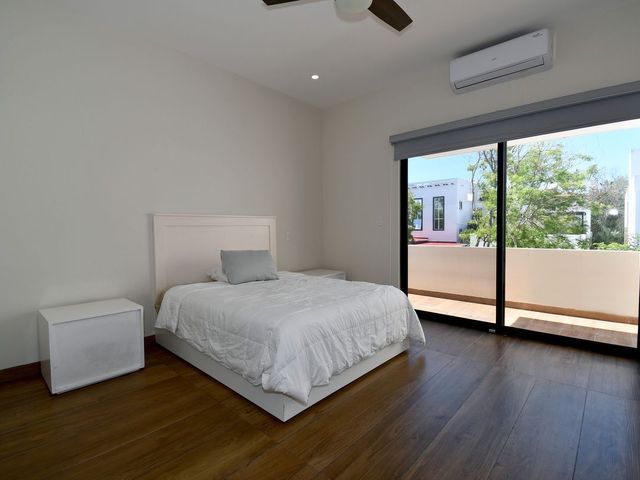 place photo 49