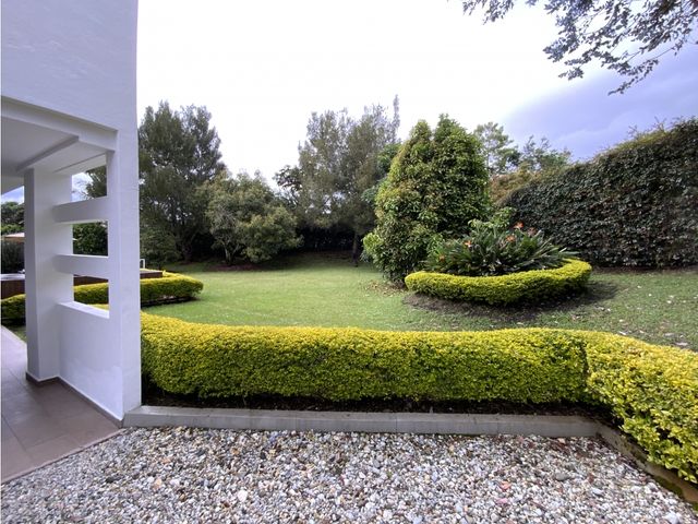 place photo 63