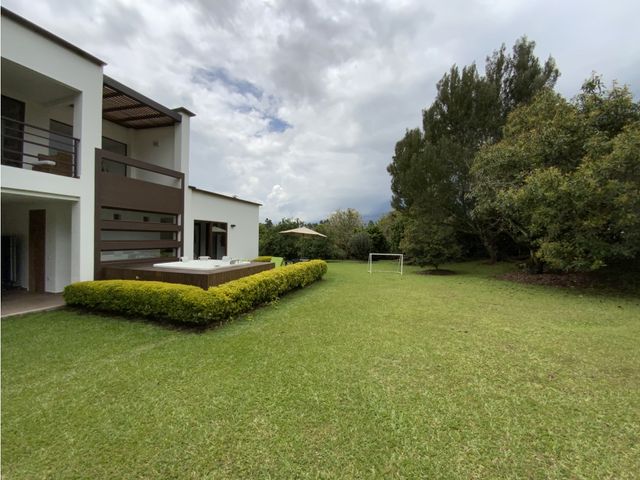 place photo 58
