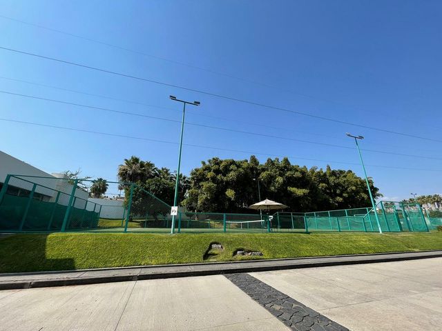 place photo 12