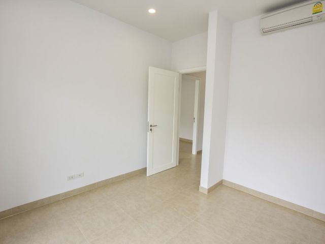place photo 58