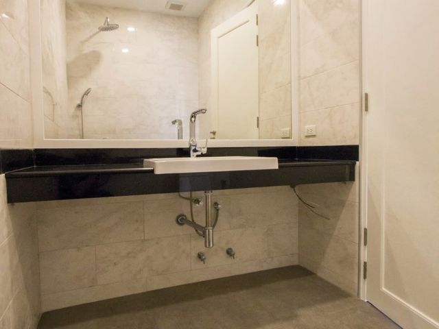place photo 55
