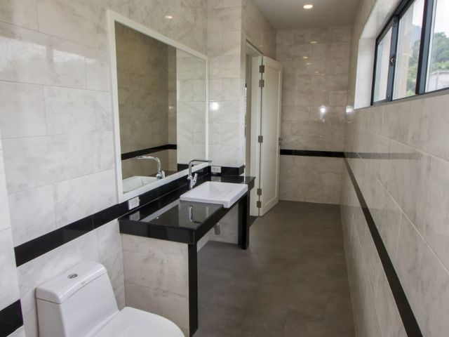 place photo 54
