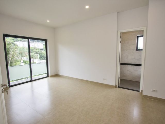 place photo 49