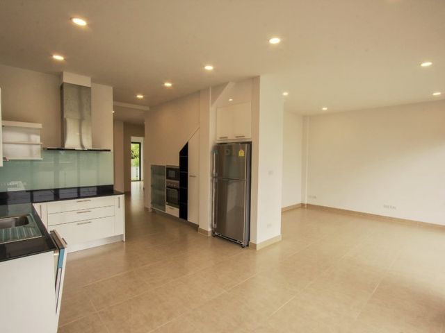 place photo 62