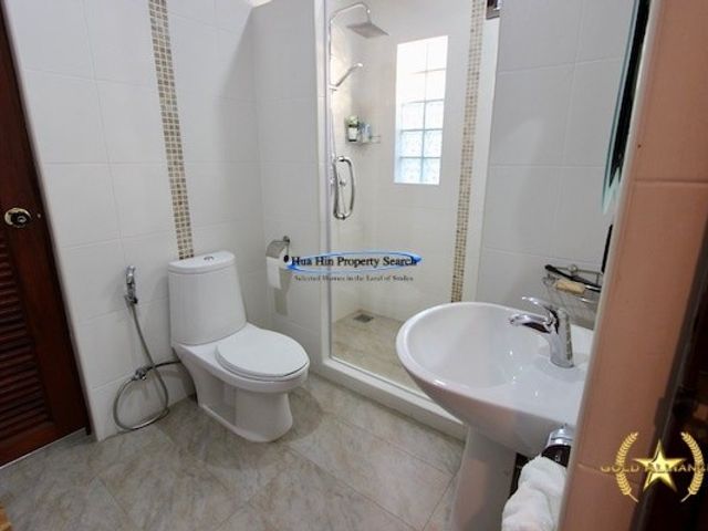 place photo 49