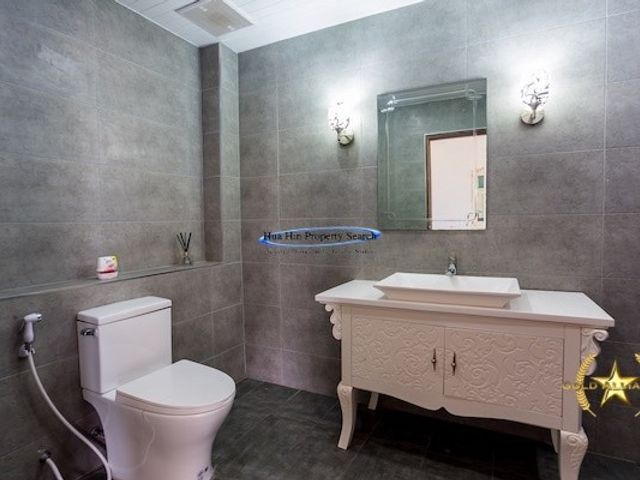 place photo 65