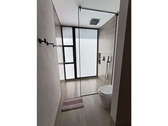 place photo 53