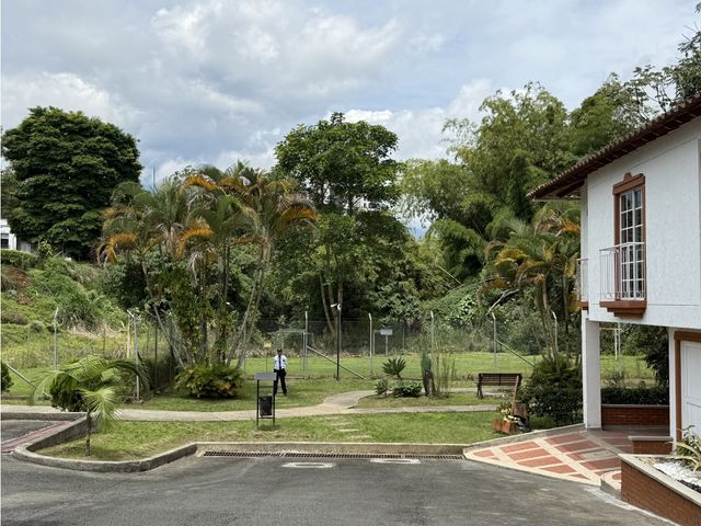 place photo 35
